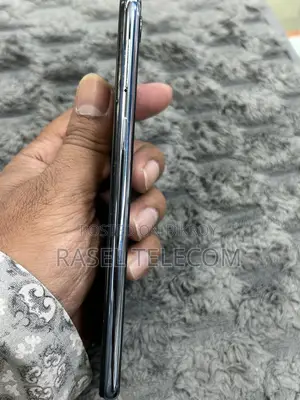 Oppo F7 64 GB Blue