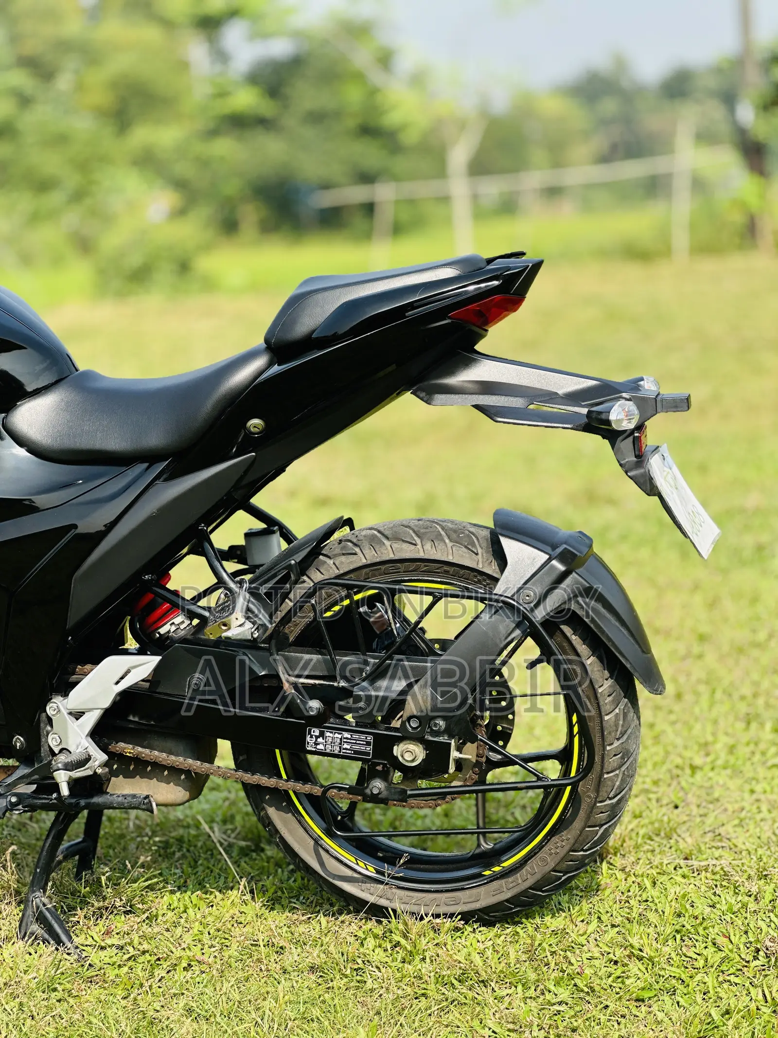 New Suzuki Gixxer SF 2025 Black