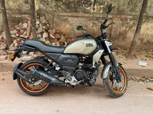 Yamaha FZ-X 2025 Gray