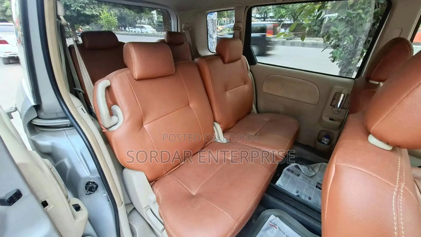 Toyota Sienta 1.5 FWD 2008 Silver