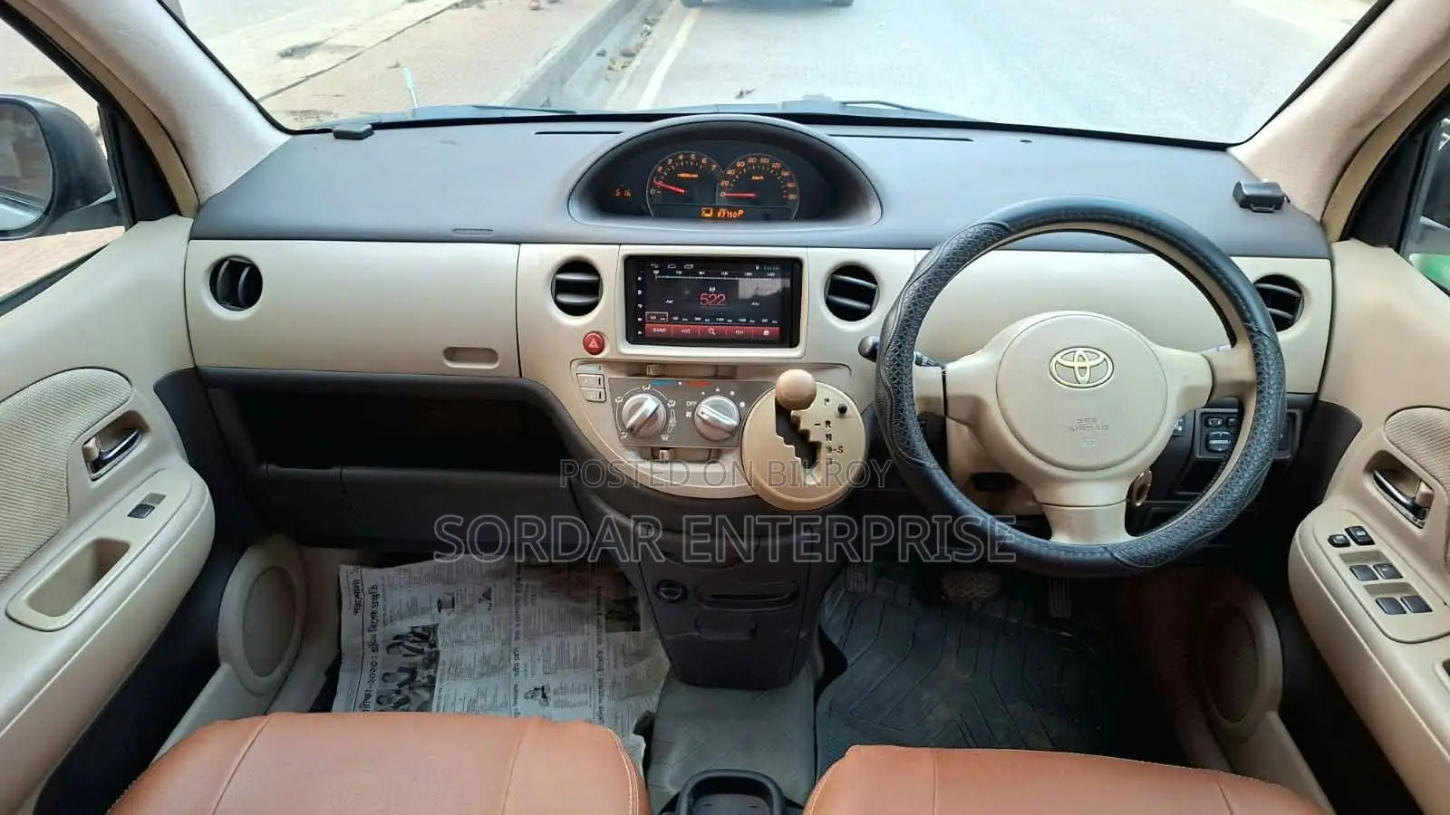 Toyota Sienta 1.5 FWD 2008 Silver