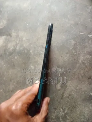 Symphony Z35 32 GB Blue