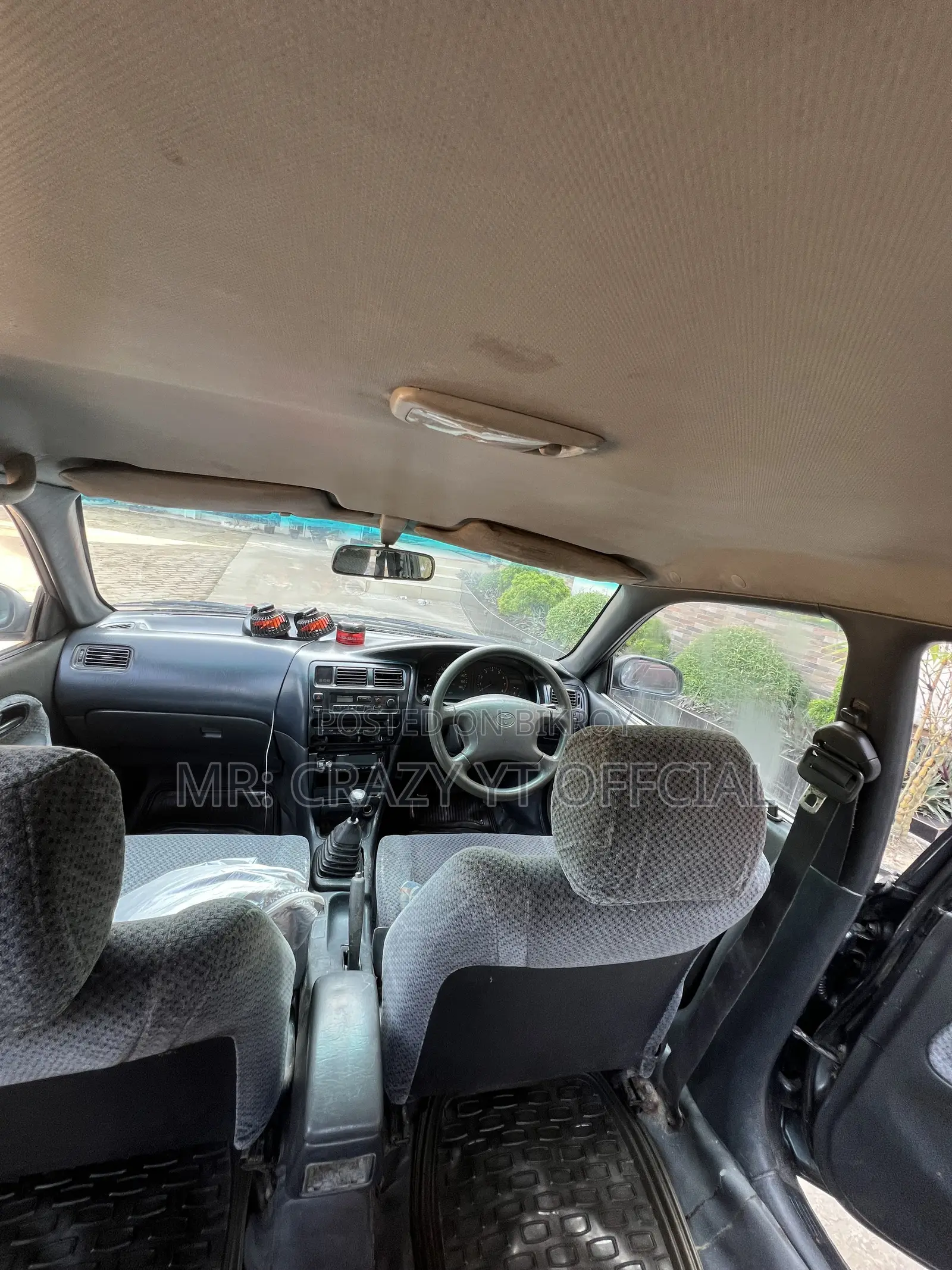 Toyota Corolla 1.9 D Hatchback 2000 Black