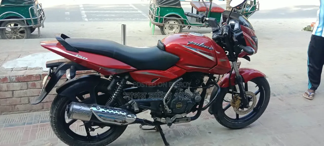 Bajaj Pulsar 150 2018 Red