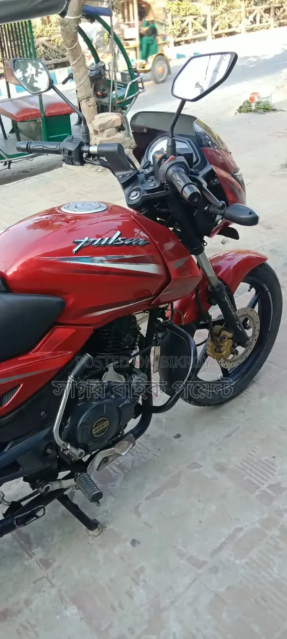 Bajaj Pulsar 150 2018 Red