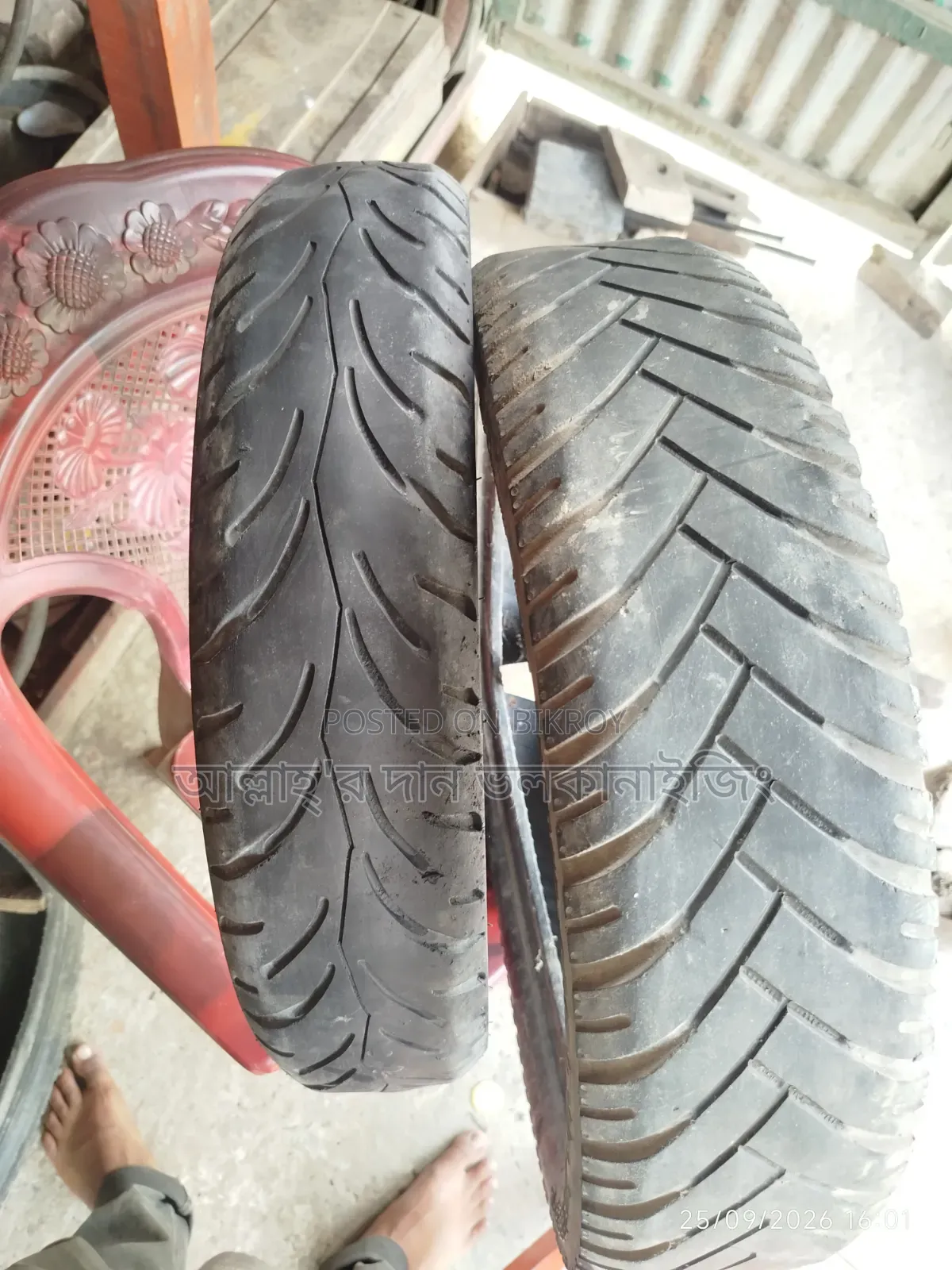 মোটরসাইকেল টায়ার