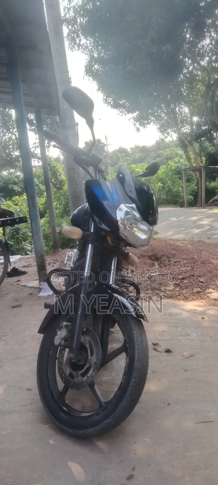 বাজাজ এভেঞ্জার ১৫০ স্ট্রিট ২০১৫ কালো