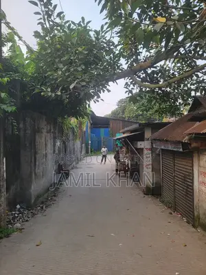 Land Sale With Factory Shade