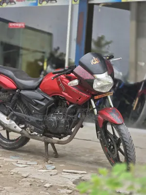 TVS Apache RTR 160 2V 2014 Red