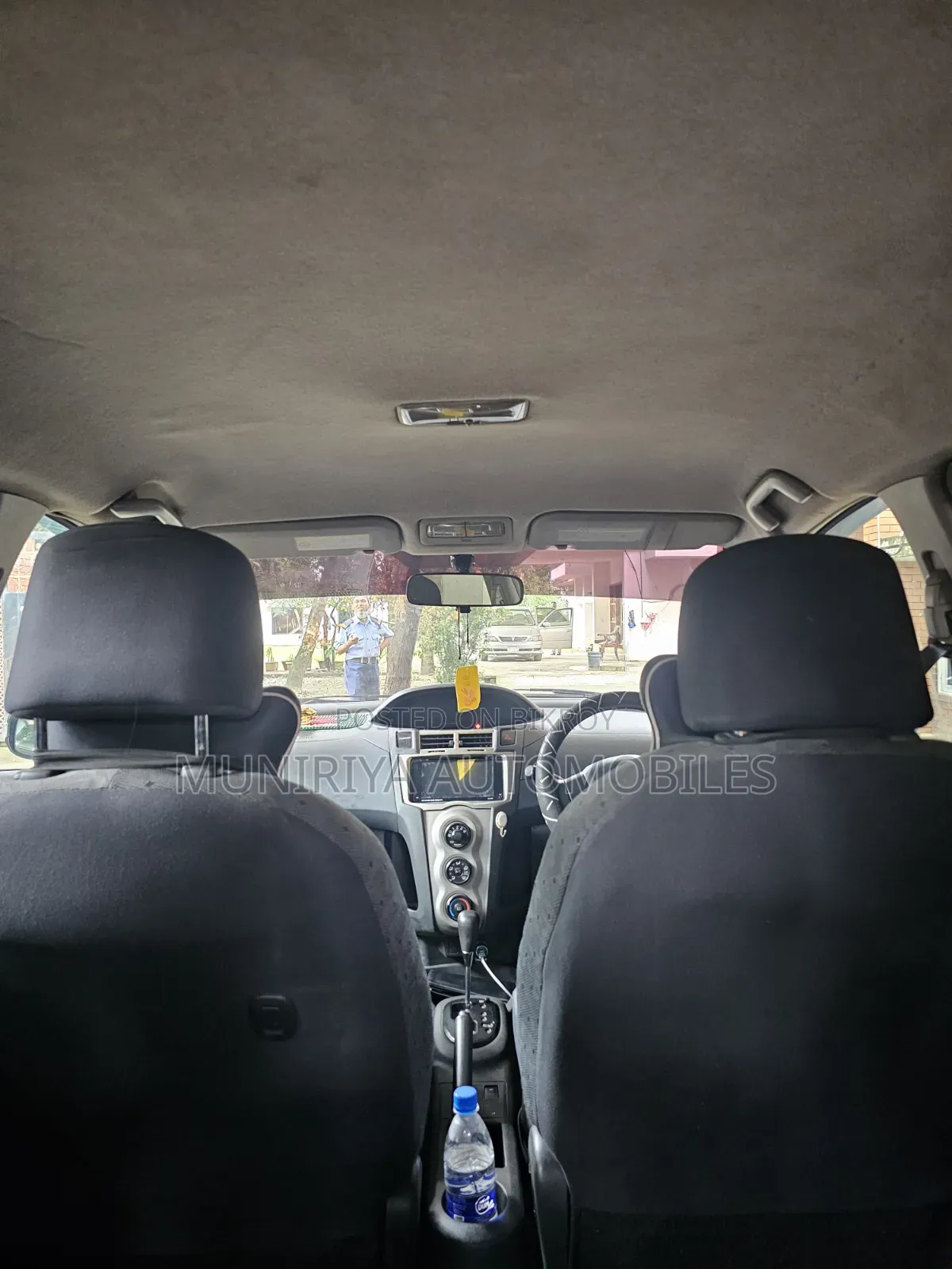 Toyota Vitz 1.0 Front-Wheel Drive 5-Door 2009 Black