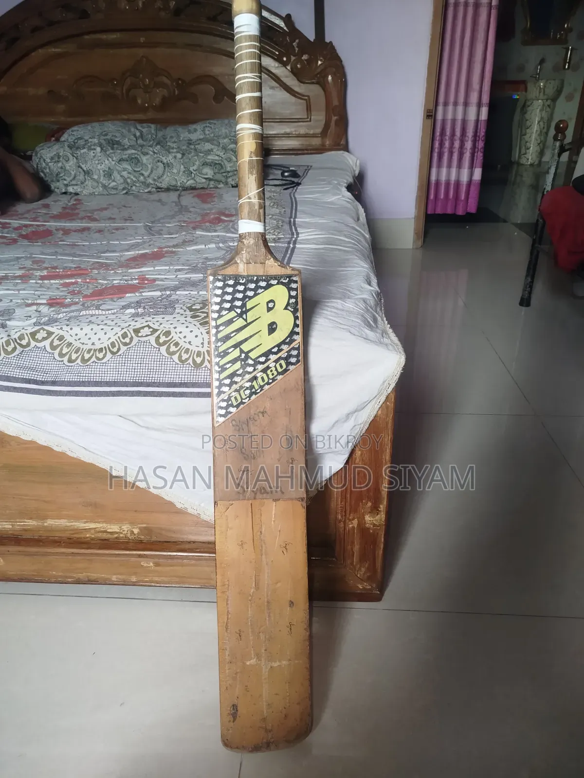 ক্রিকেট ব্যাট বিক্রি