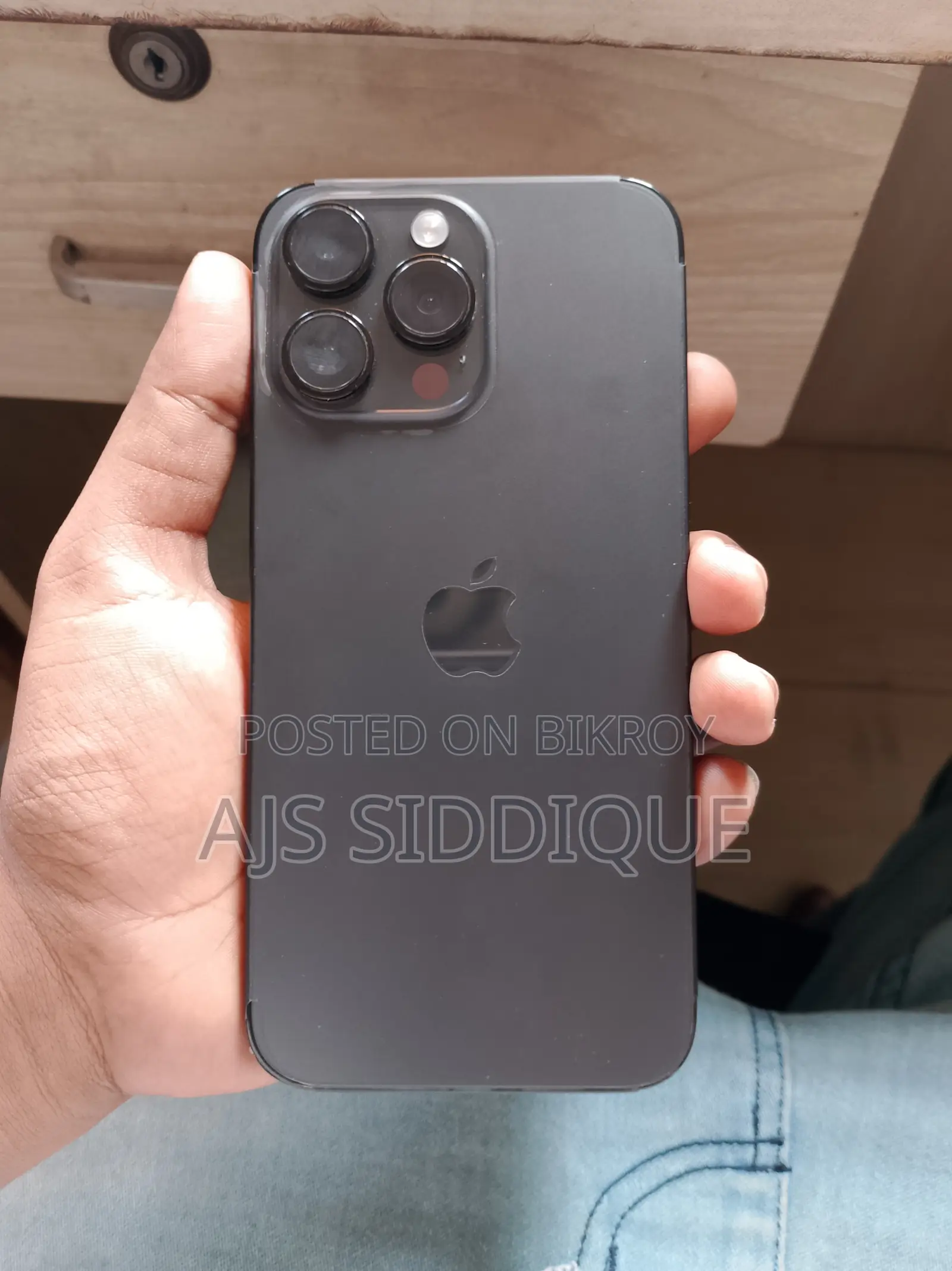 অ্যাপল আইফোন ১৪ প্রো ম্যাক্স ২৫৬ জিবি ব্ল্যাক
