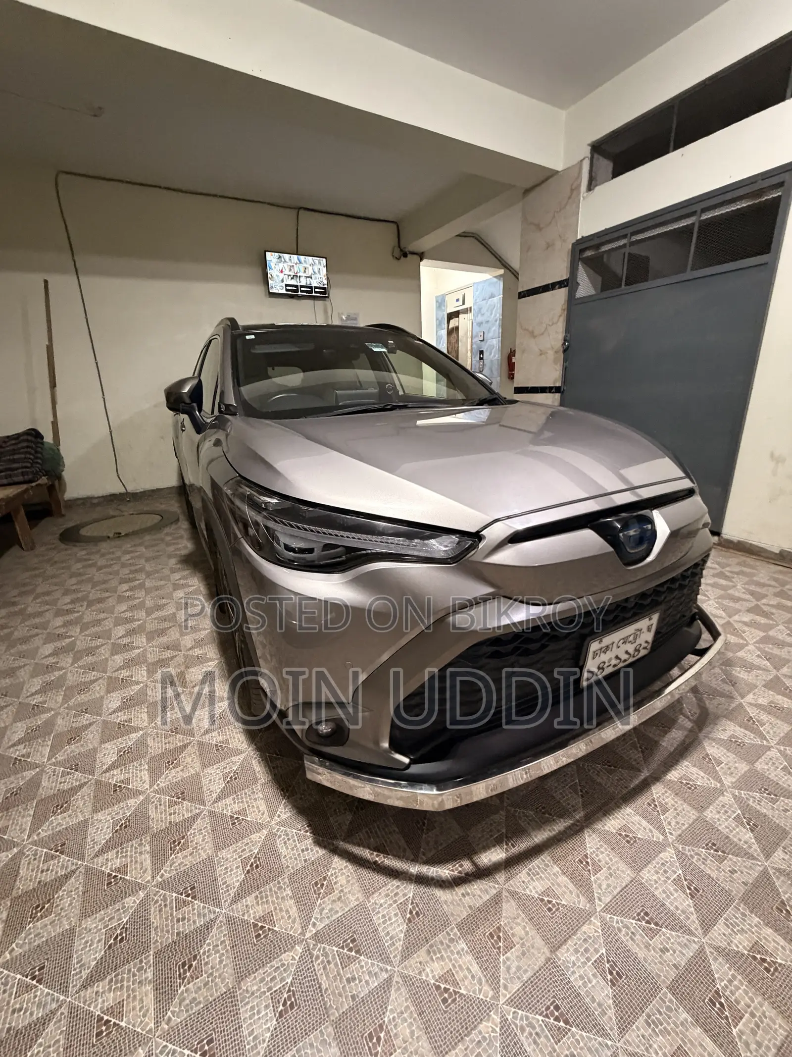 Toyota Corolla Cross XLE 2023 Silver