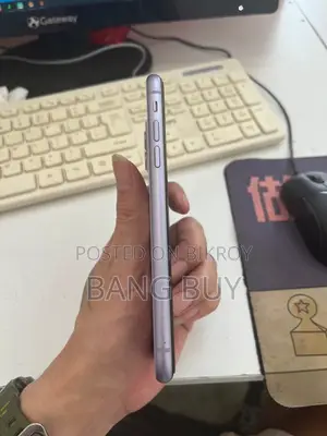 অ্যাপল আইফোন ১১ ৬৪ জিবি পার্পল