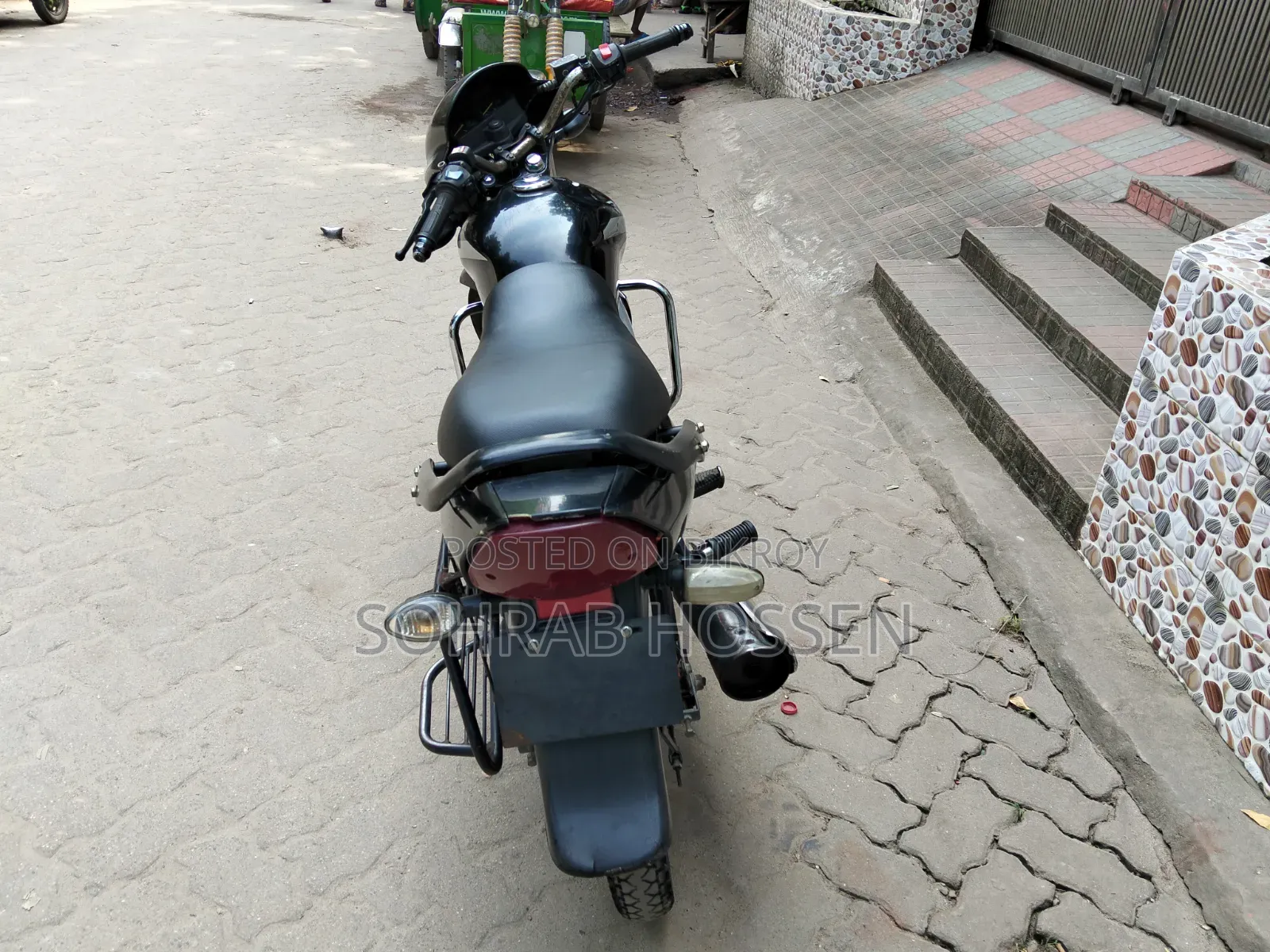 Royal Motorcycle 2022 Black