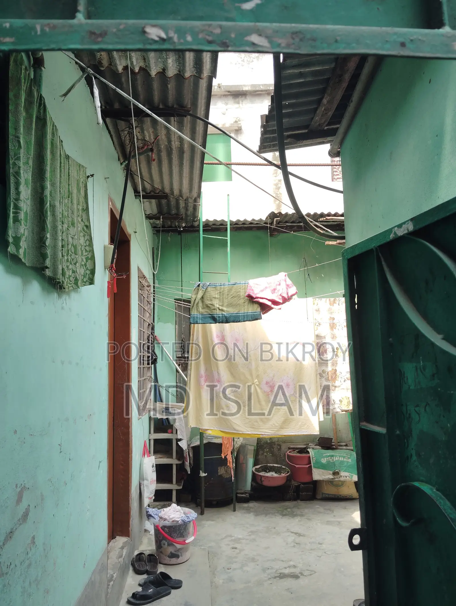 5-Bedroom House in East Jurain, Jatrabari for Sale