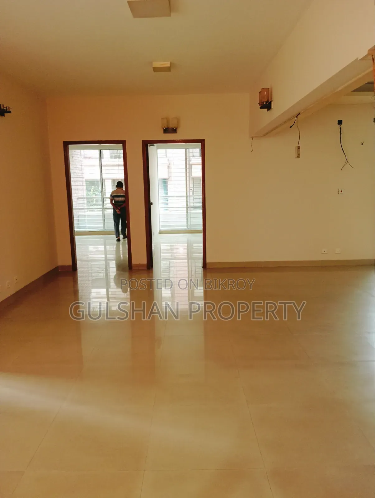 4 Bedroom Bedsitter in Gulshan for rent