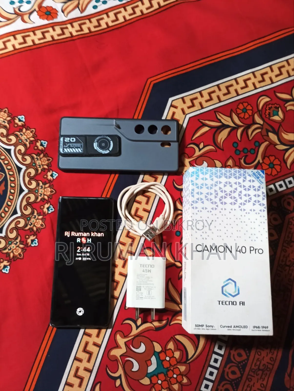 টেকনো ক্যামন ৪০ প্রো ৪জি ২৫৬ জিবি কালো