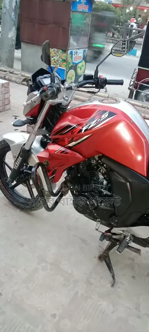Yamaha FZ 2019 Red
