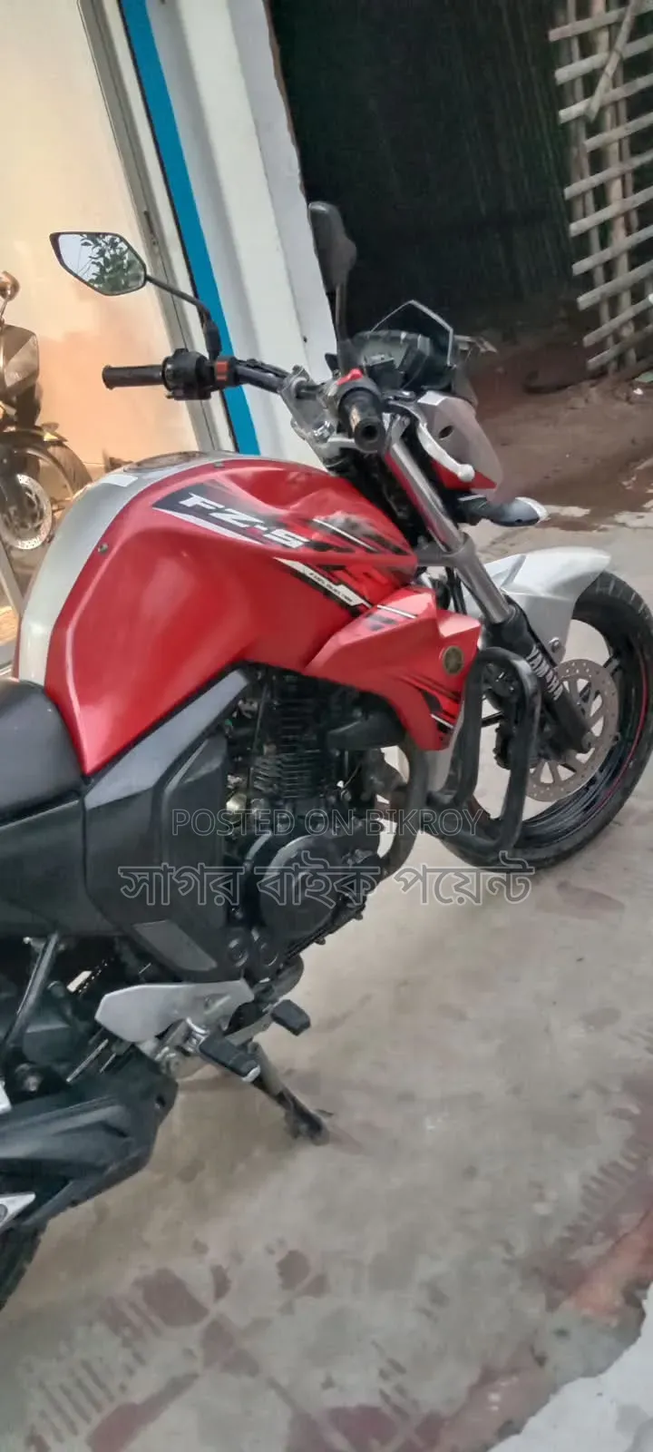 Yamaha FZ 2019 Red