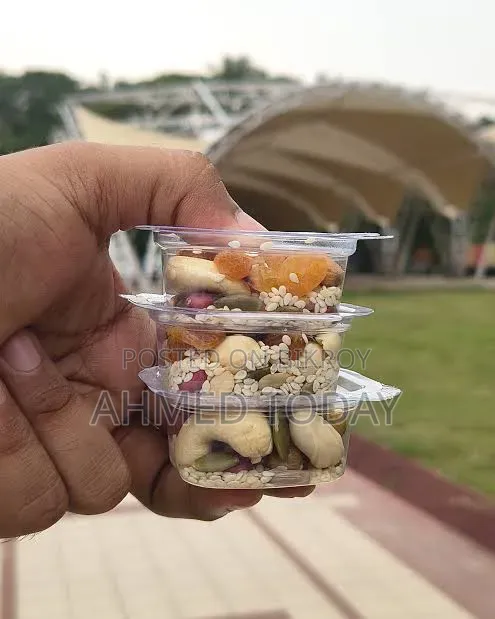 মিনি হানিনাট