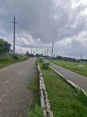 ৭৫ ফিট রাস্তার সাথে দক্ষিণ মুখী ৩+৩=৬ কাঠা প্লট বিক্রয়