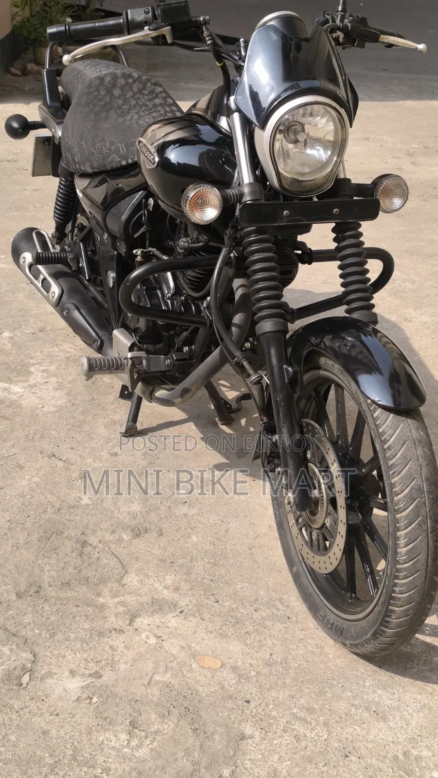 Bajaj Avenger 160 Street 2022 Black
