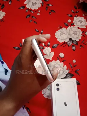 Apple iPhone 11 128 GB White