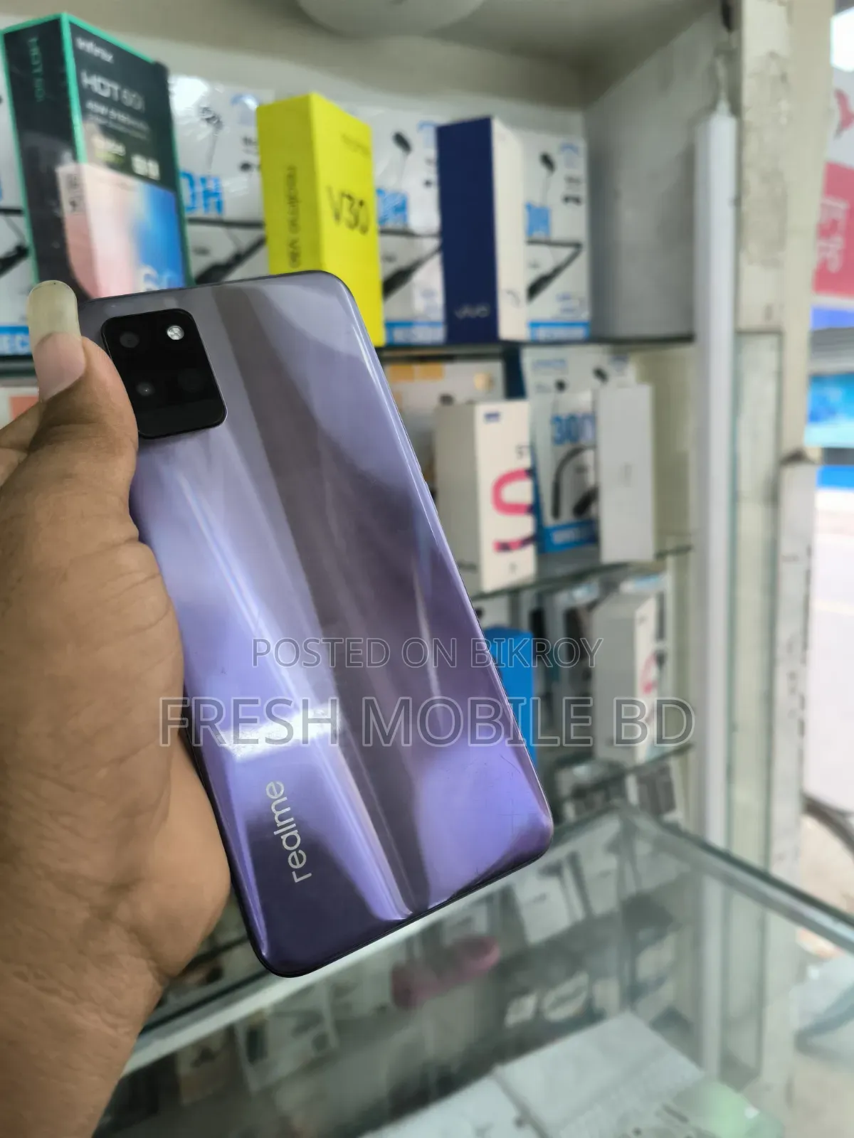 রিয়েলমি ভি১১ ১২৮ জিবি অরেঞ্জ