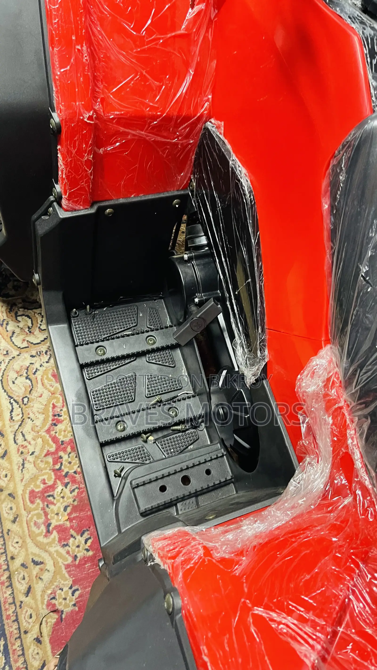নতুন সুজুকি জিক্সার ২০২৬ লাল