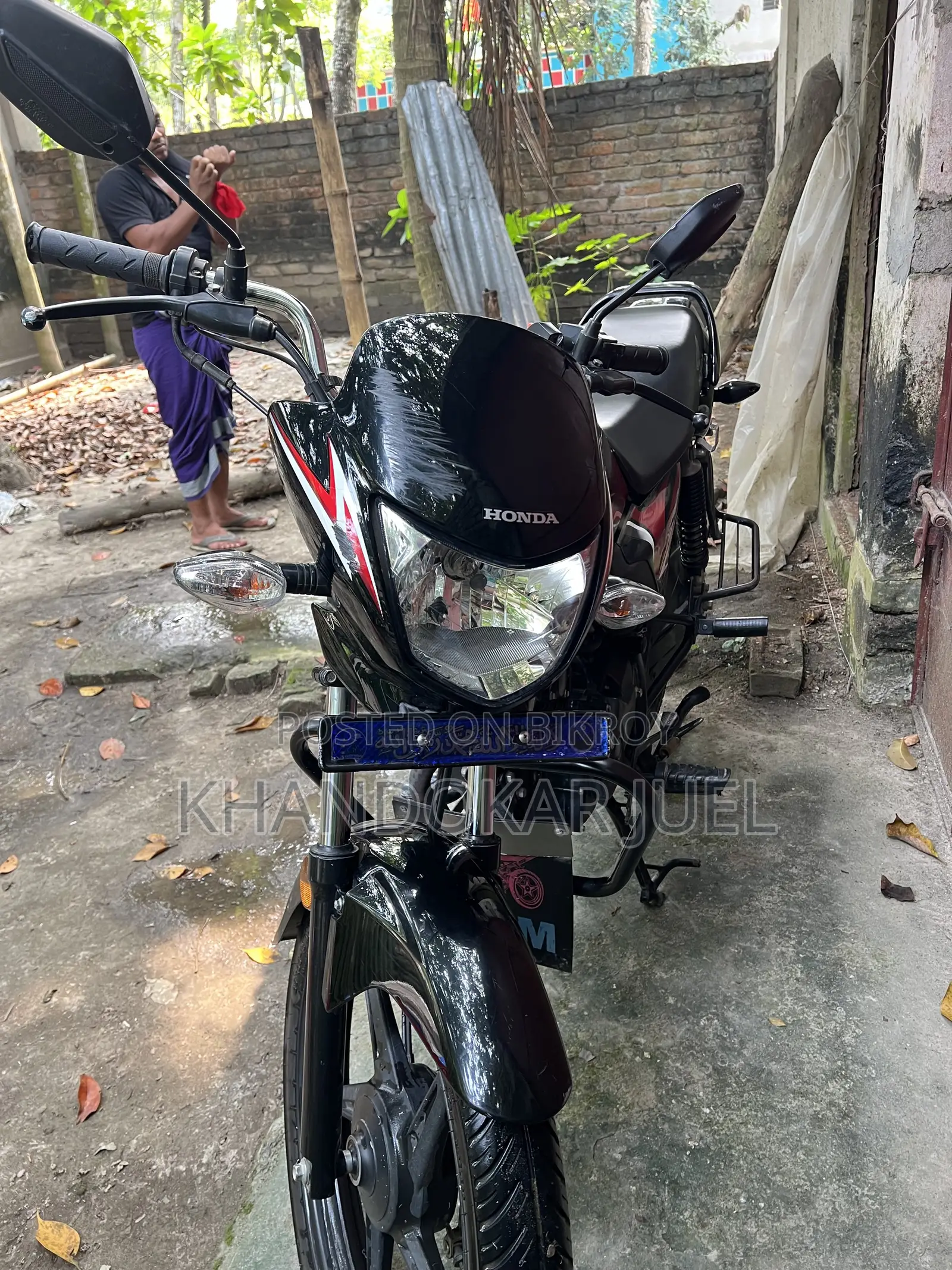 হোন্ডা সিজি১১০ ২০২৪ ব্ল্যাক