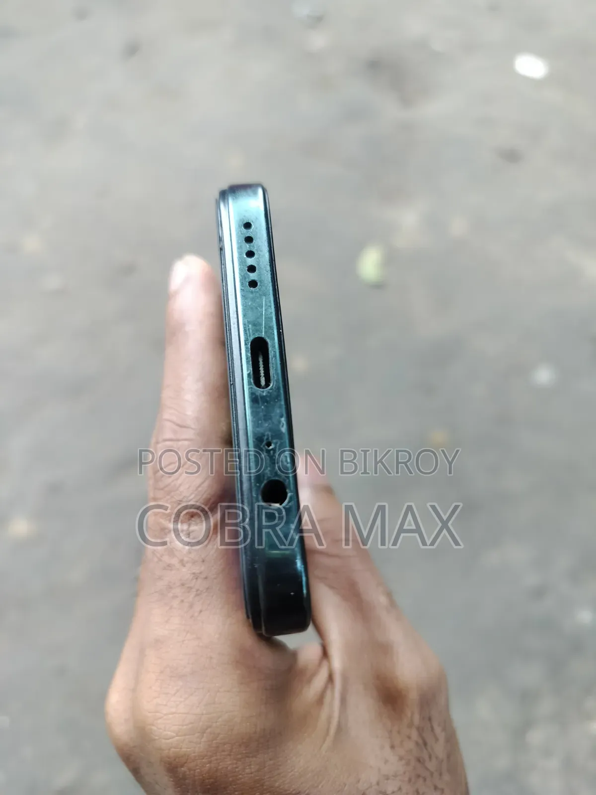 Vivo Y28 128 GB Black