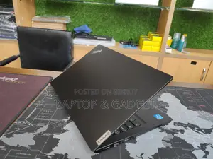 Laptop Lenovo ThinkPad E14 Gen 2 8GB Intel Core i5 SSD 256GB