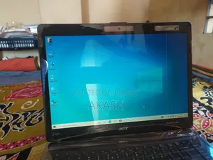Laptop Acer TravelMate 5700 2GB Intel Atom SSD 160GB