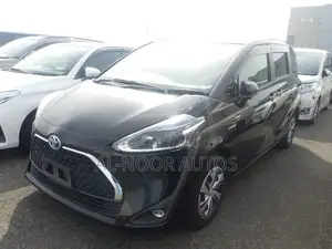 Toyota Sienta 2021 Black