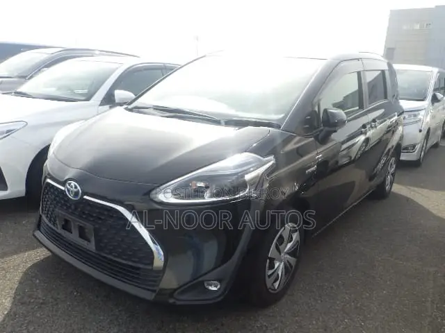 Toyota Sienta 2021 Black