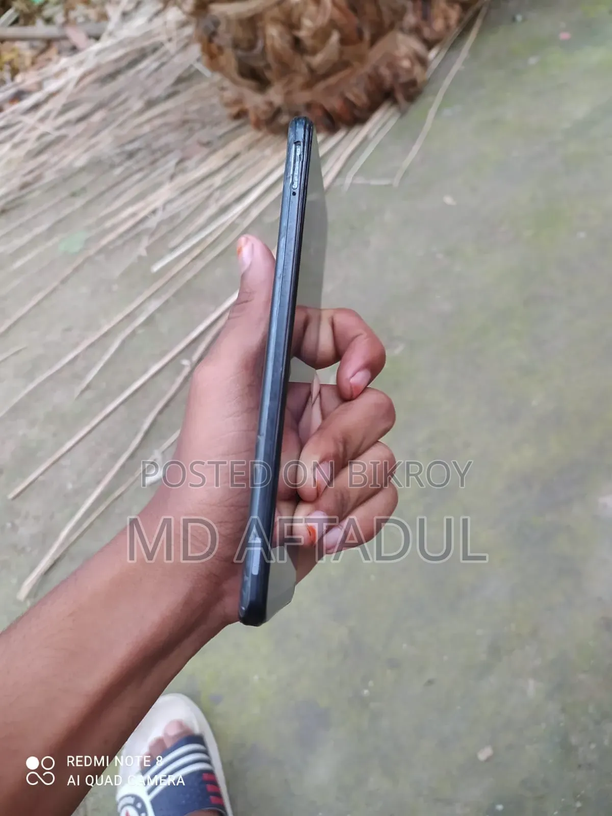 রিয়েলমি ৮ প্রো ১২৮ জিবি ব্ল্যাক