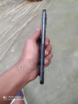 রিয়েলমি ৮ প্রো ১২৮ জিবি ব্ল্যাক