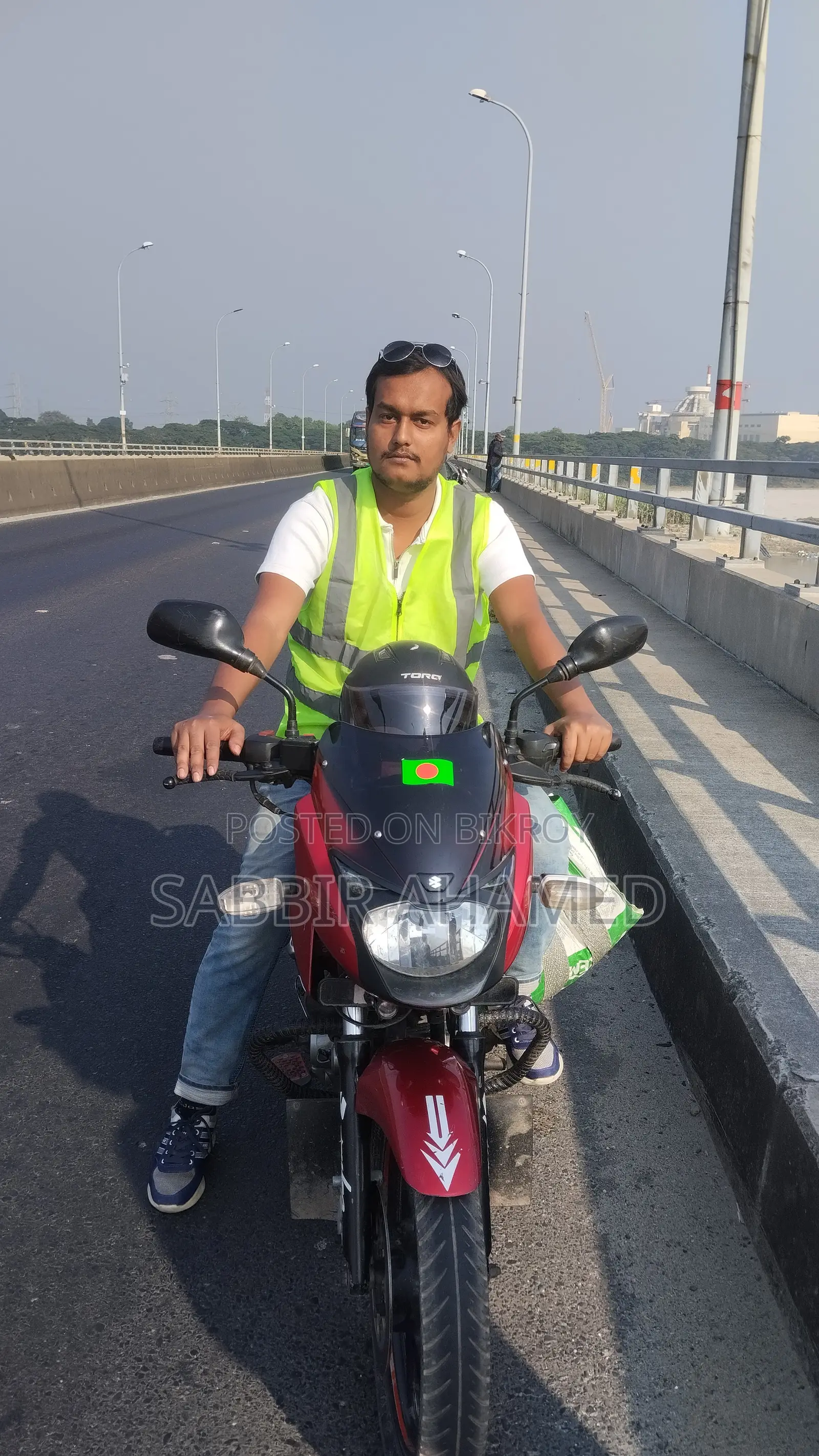 বাজাজ পালসার ১৫০ ২০১৩ লাল