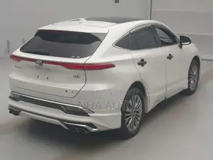 Toyota Harrier 2.5 Hybrid 2021 Pearl