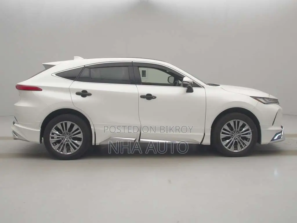 Toyota Harrier 2.5 Hybrid 2021 Pearl