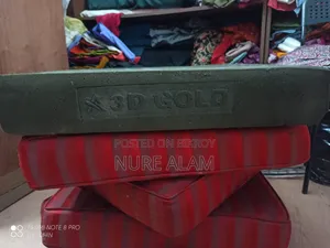 3D Gold সোফার ফোম ৫পিচ বিক্রি হবে — ৪ ইঞ্চি পুরু