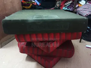 3D Gold সোফার ফোম ৫পিচ বিক্রি হবে — ৪ ইঞ্চি পুরু