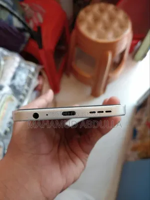 ইনফিনিক্স হট ৬০ প্রো ১২৮ জিবি সিলভার