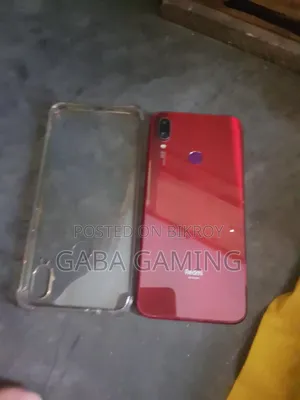 Vivo Y17 64 GB Red
