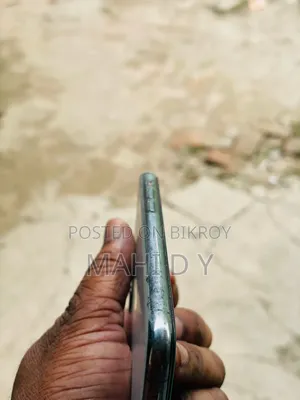 অ্যাপল আইফোন ১১ প্রো ২৫৬ জিবি হোয়াইট