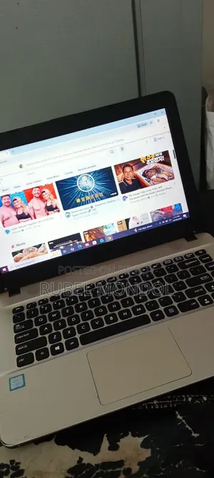 Laptop Acer Aspire 3 4GB Intel Core i3 SSHD+SSD 128GB