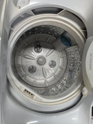 LG Toploading Washing Machine Inverter 7 Kg.