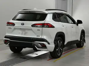 Toyota Corolla Cross 1.8 Hybrid FWD 2022 Pearl