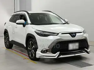Toyota Corolla Cross 1.8 Hybrid FWD 2022 Pearl